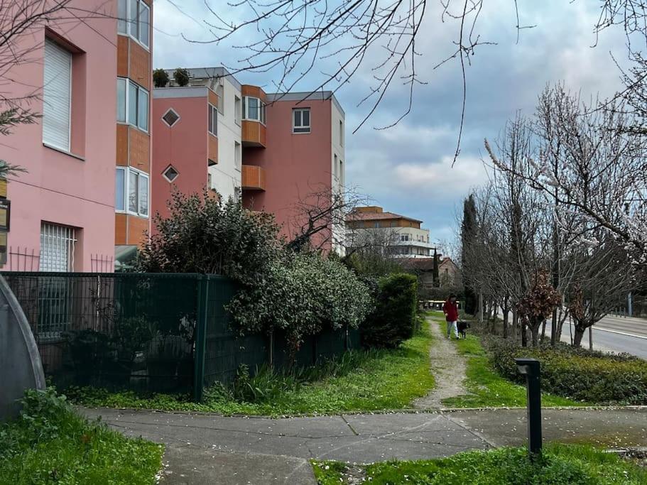 Appartement Apparemment Blagnac Proche Tram Extérieur photo