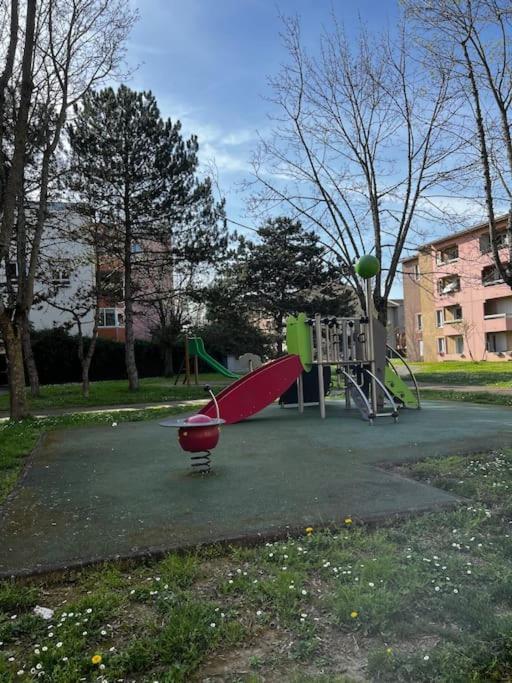 Appartement Apparemment Blagnac Proche Tram Extérieur photo